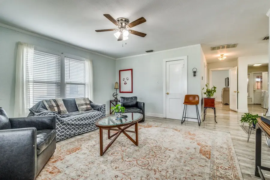 131 Milton Street, Lewisville, TX 75057 - #3