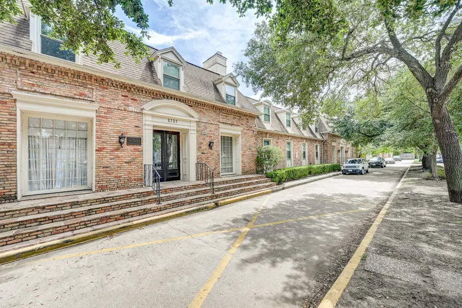 2727 Briarhurst Drive #25, Houston, TX 77057 - #3