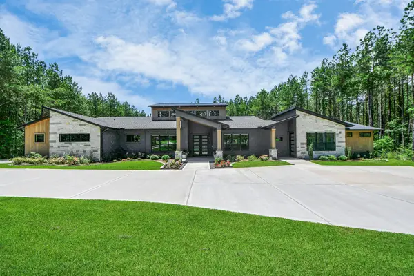 12784 Oak Barrel Road, Willis, TX 77378