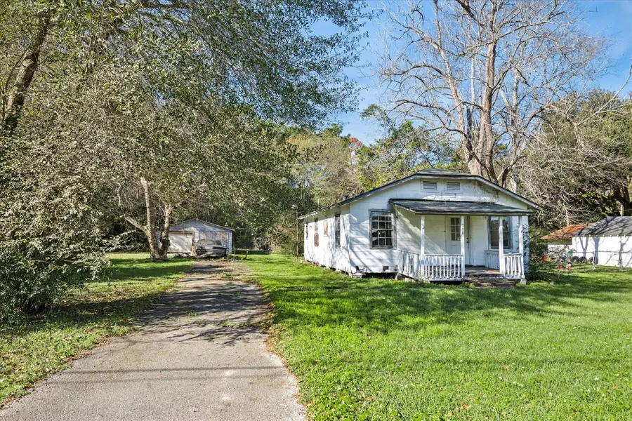 608 Hospital Street, Tomball, TX 77375 - #2