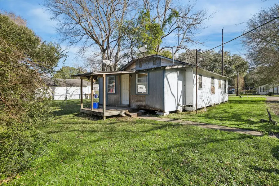 608 Hospital Street, Tomball, TX 77375 - #3