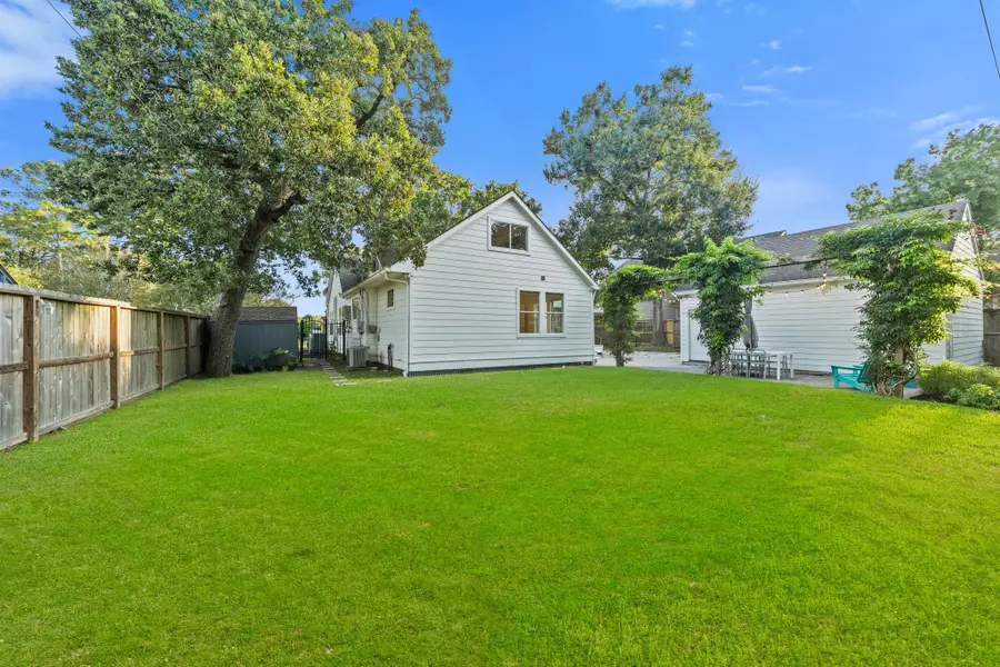 742 W 42nd Street, Houston, TX 77018 - #3