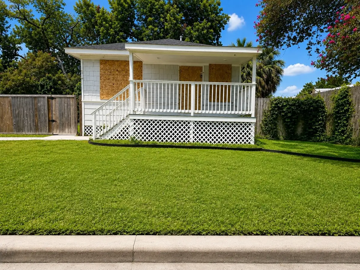 5715 Enid Street, Houston, TX 77009 - #1