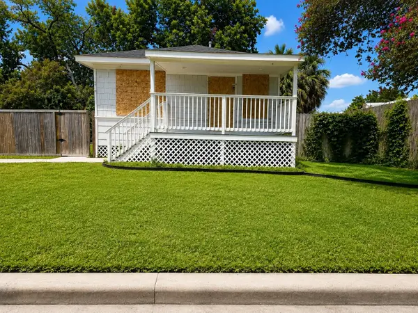 5715 Enid Street, Houston, TX 77009