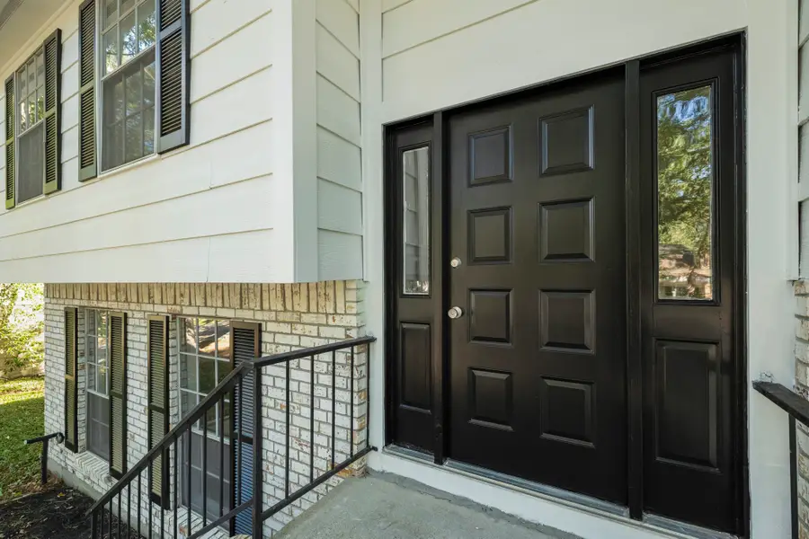 12 S Cypress Pine Drive, The Woodlands, TX 77381 - Image #2