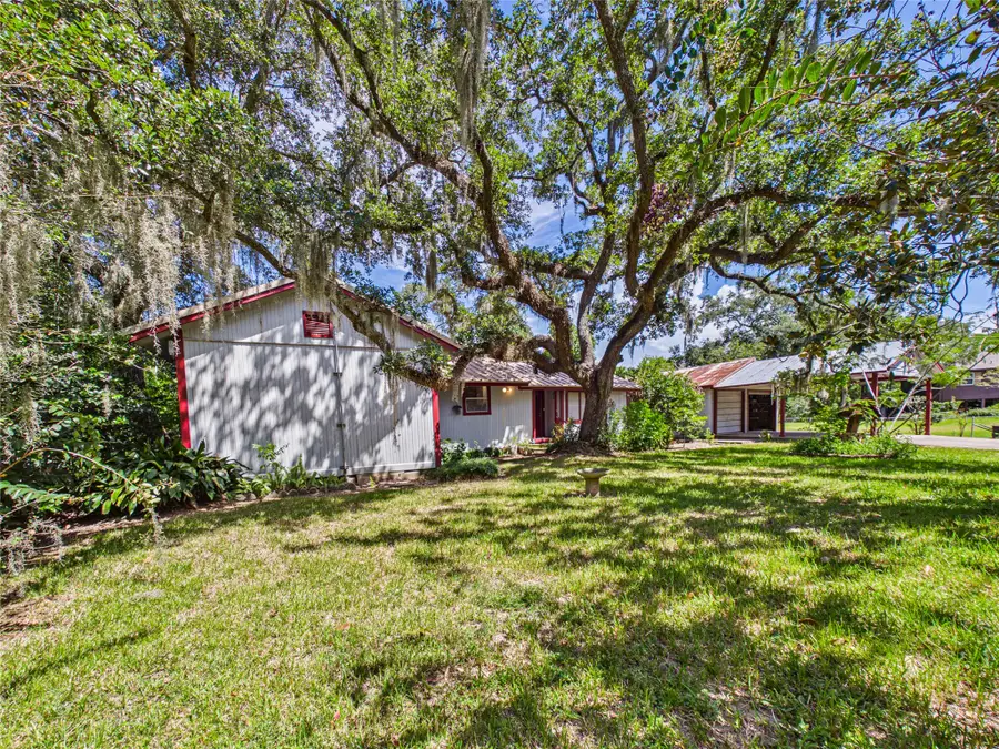 511 Treasure Drive, Liverpool, TX 77577 - #2