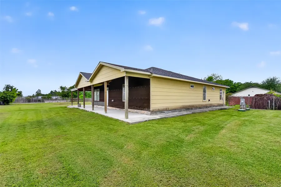 6014 Linda Drive, Rosharon, TX 77583 - #2