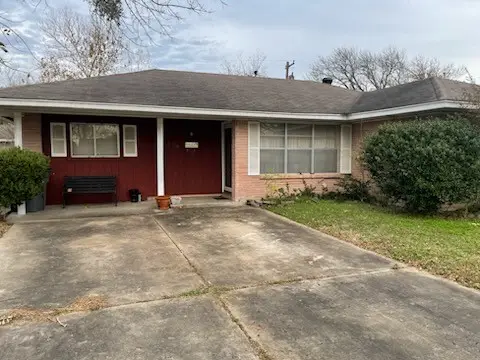 1610 Bexar Avenue, Victoria, TX 77901