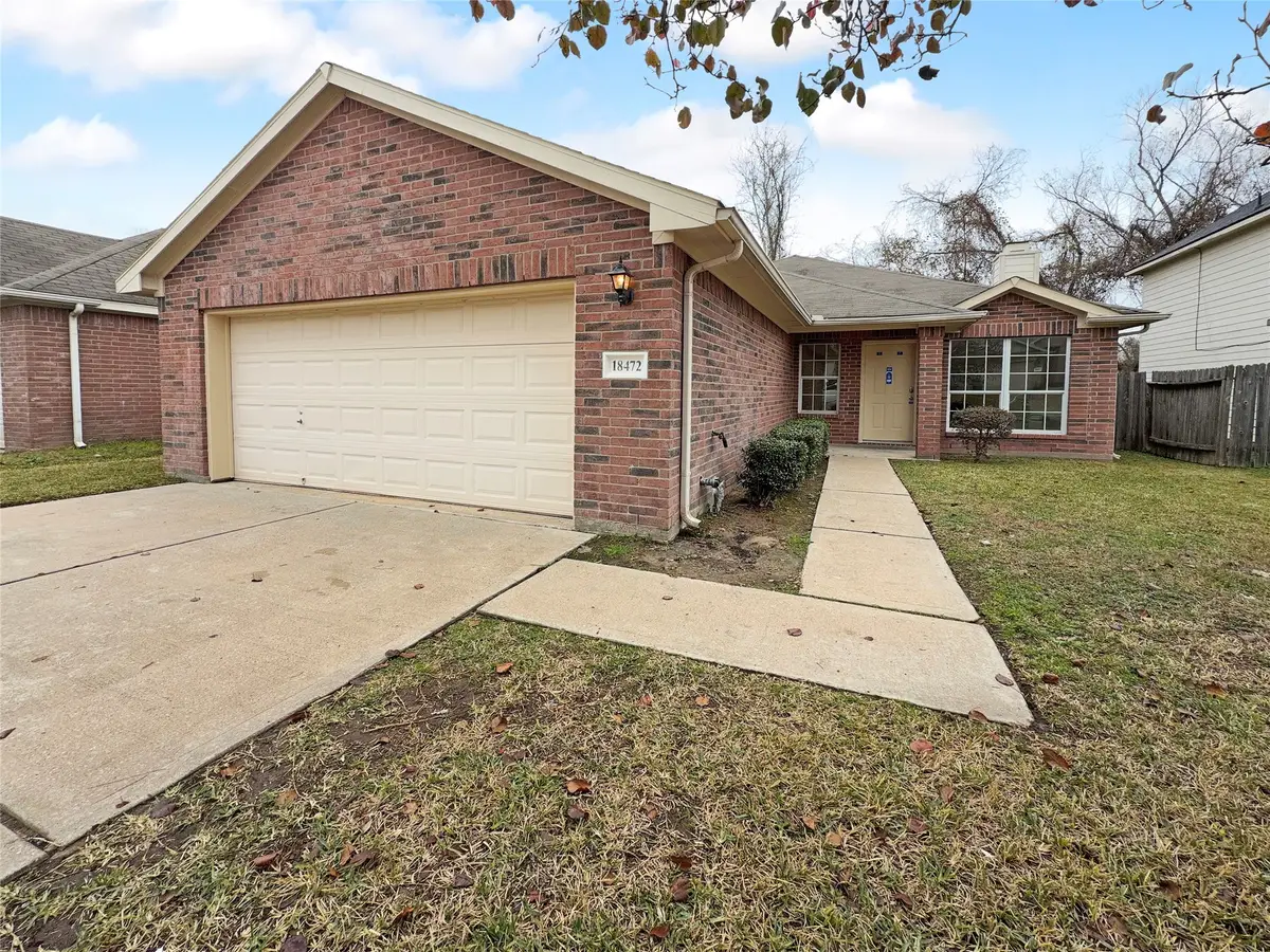18472 Sunrise Oaks Court, Montgomery, TX 77316 - Image #1