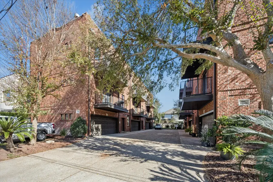 910 Malone Street #101, Houston, TX 77007 - Image #2