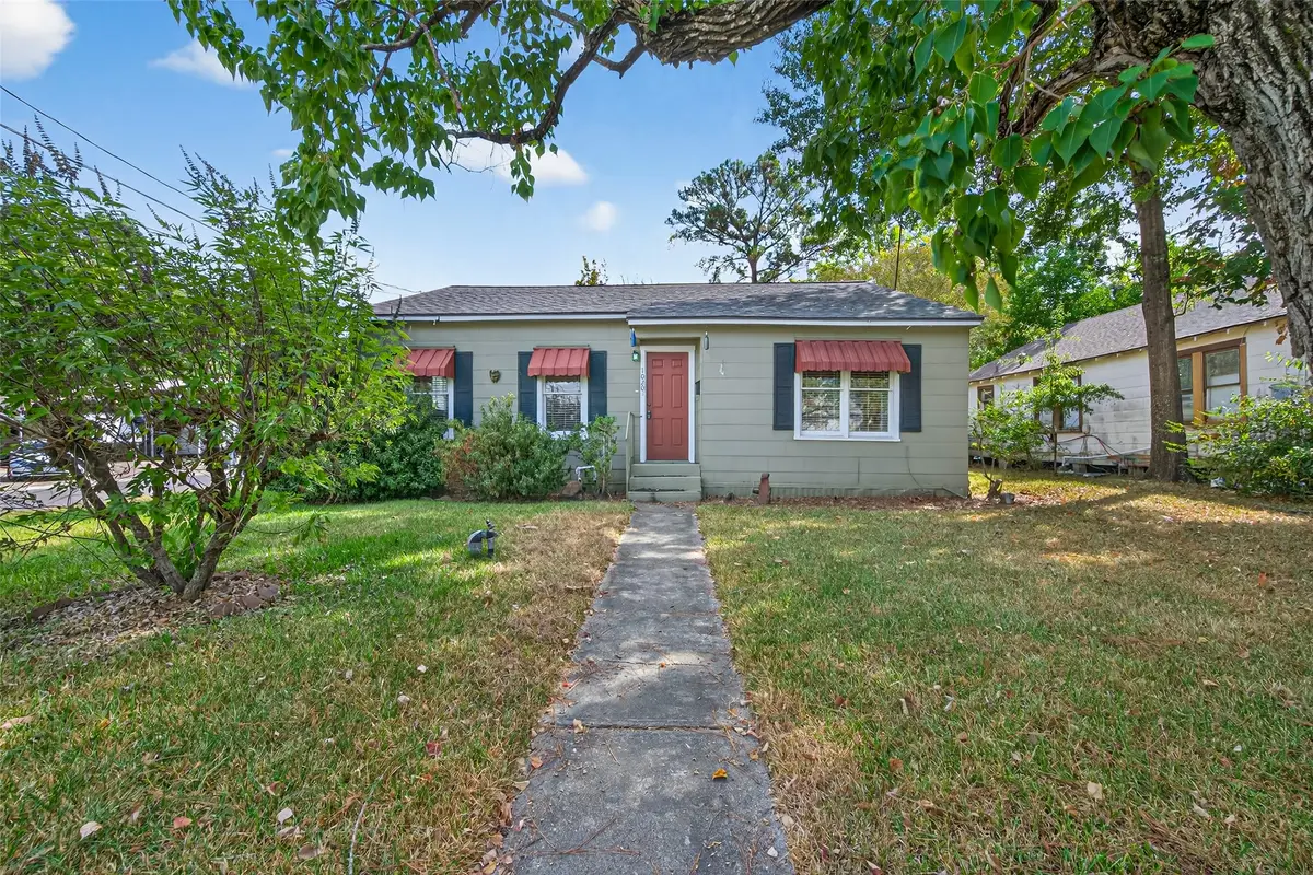 1020 Houston Street, Conroe, TX 77301 - #1