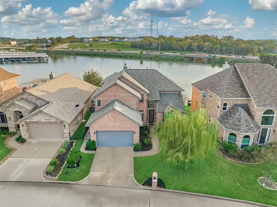 373 Bayshore Drive, Montgomery, TX 77356 - Image #2