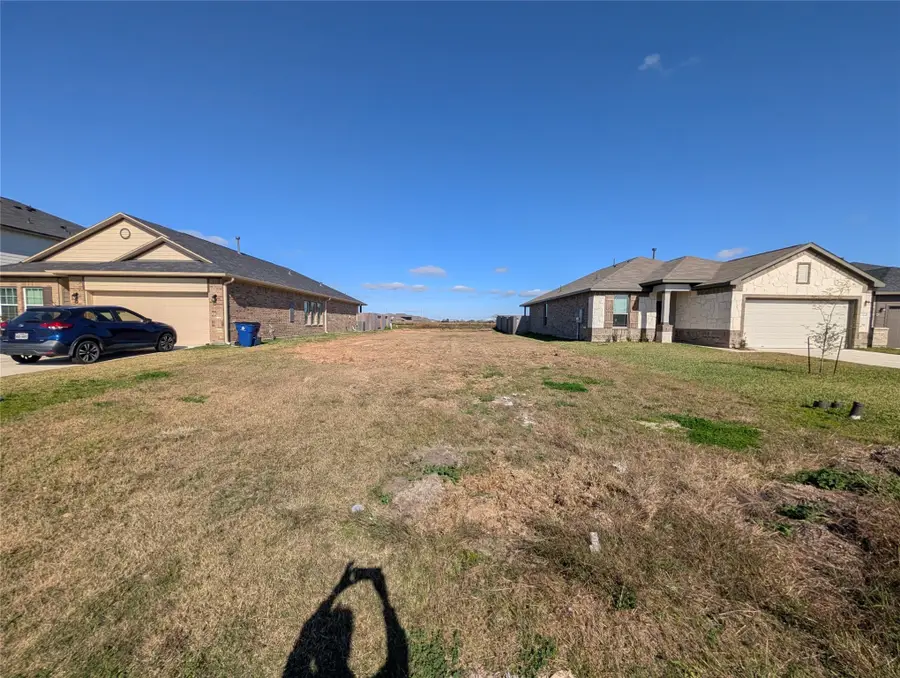 8402 Black Pearl Court, Texas City, TX 77591 - Image #2