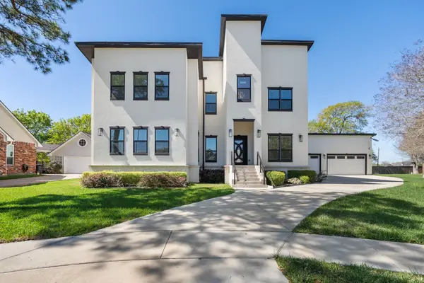 8617 Kari Court, Jersey Village, TX 77040