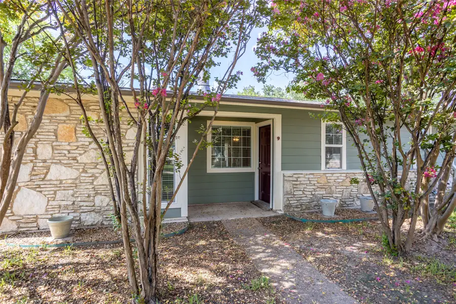 2800 Longmire Drive #9, College Station, TX 77845 - #3