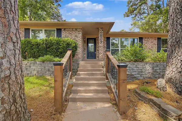 603 Hillcrest Drive, Huntsville, TX 77340
