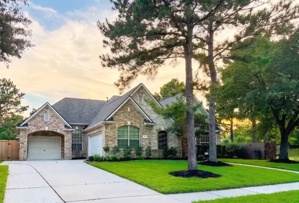 10327 Earlington Manor Drive, Spring, TX 77379