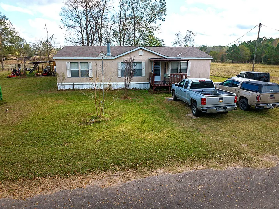 744 Trinlady Park, Trinity, TX 75862 - Image #2