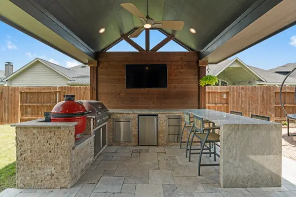 1123 Great Grey Owl Court, Conroe, TX 77385