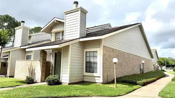 11889 Bobwhite Drive #834, Houston, TX 77035