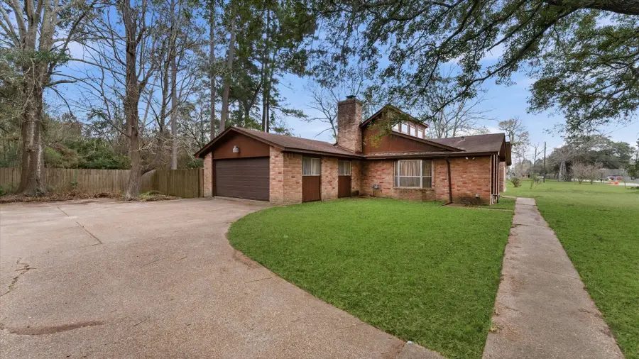 315 Tanner Avenue, Cleveland, TX 77327 - #2