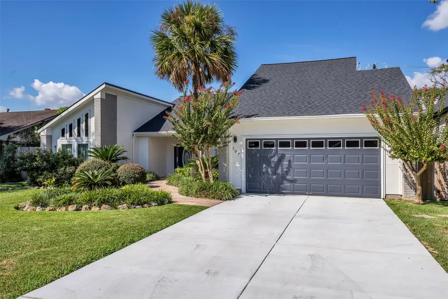 107 Shirleen Drive, Seabrook, TX 77586 - #2
