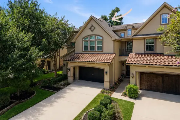 27 Herons Flight Place, The Woodlands, TX 77389