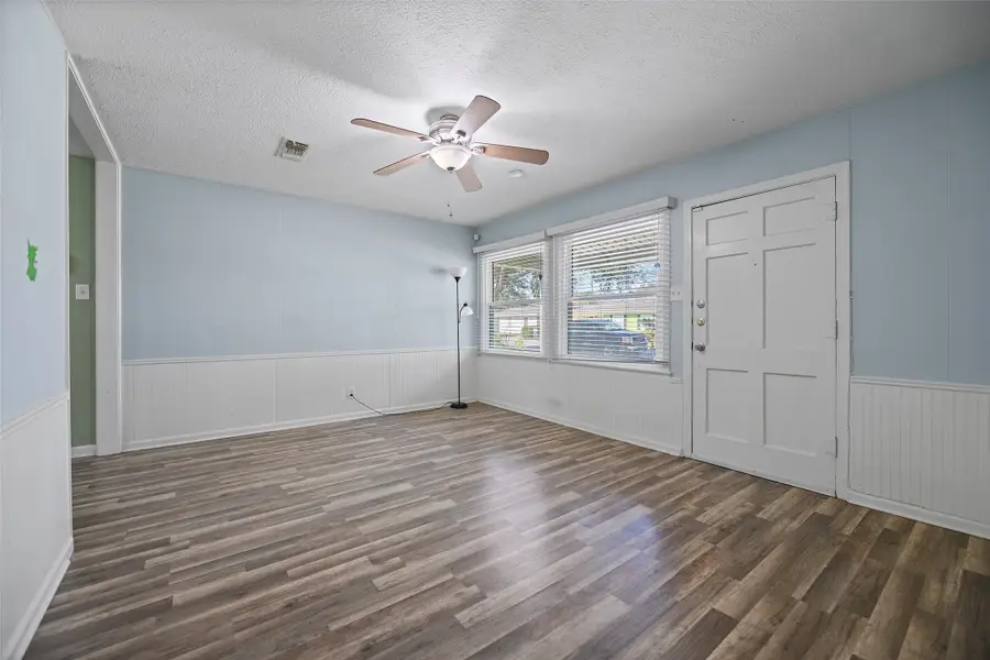 113 Tarpon Avenue, Galveston, TX 77550 - #3