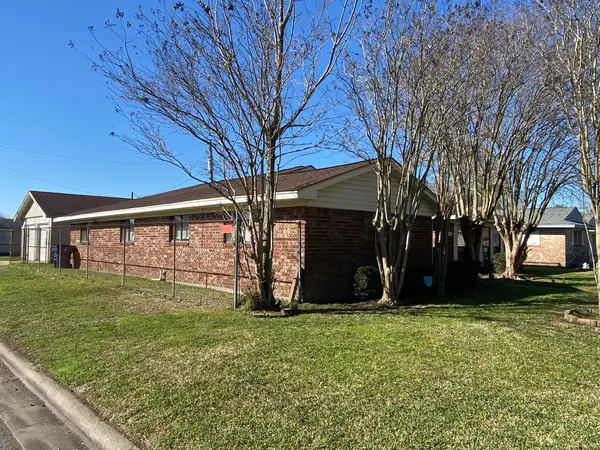 2801 6th Avenue N, Texas City, TX 77590
