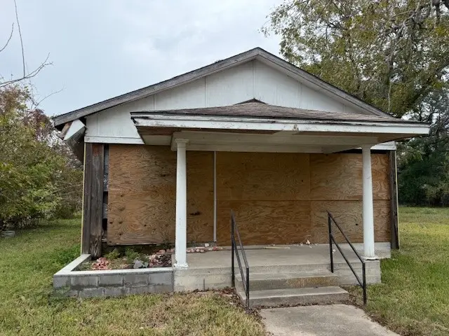 1005 N Jones St, Baytown, TX 77520 - Image #3