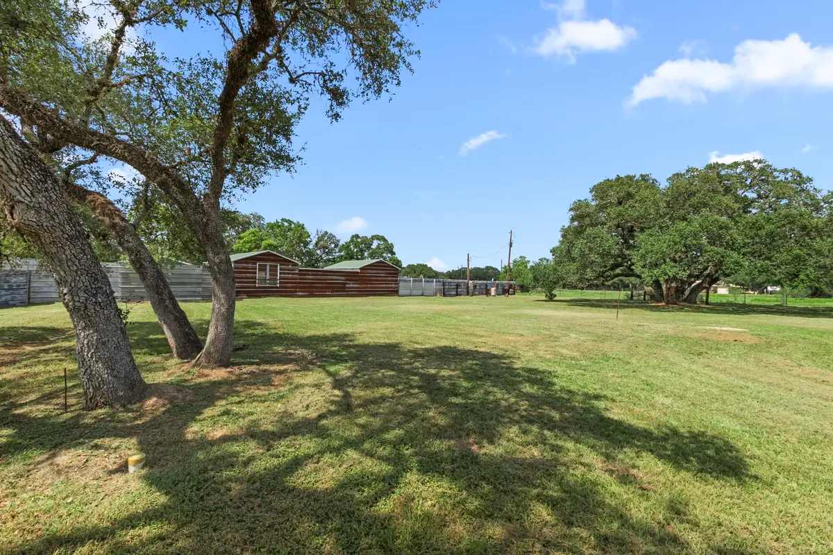 1031 County Road 152, Columbus, TX 78934 - #1