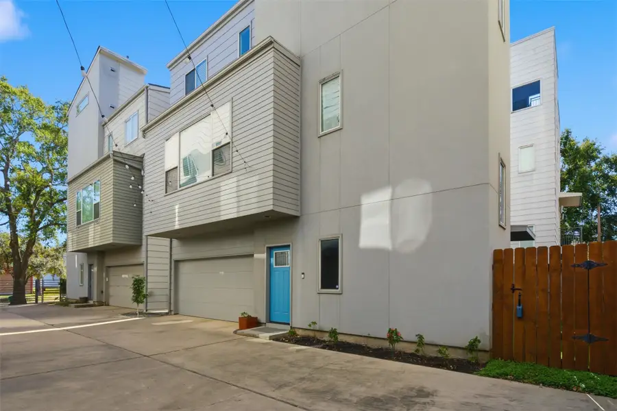 4704 Crawford Street, Houston, TX 77004 - #3