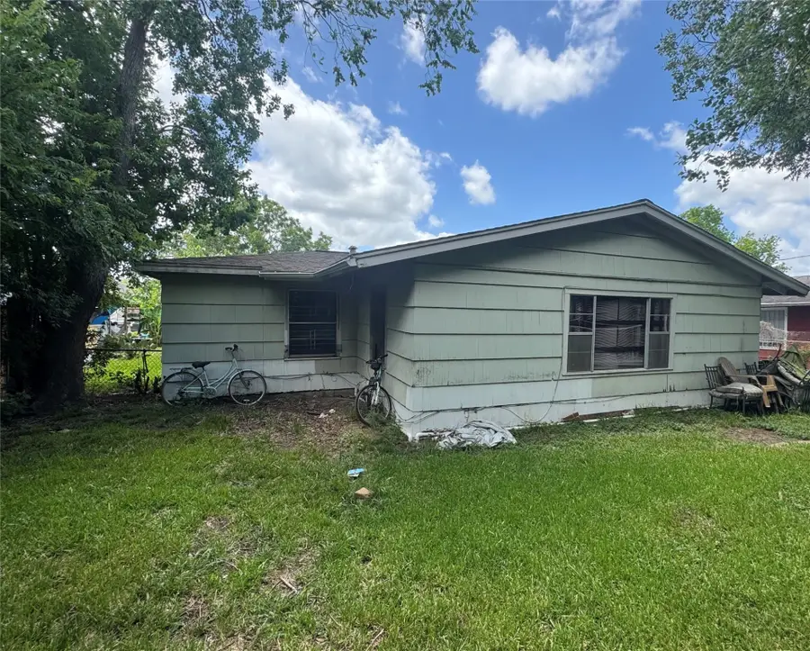 5951 Willow Glen Drive, Houston, TX 77033 - #2