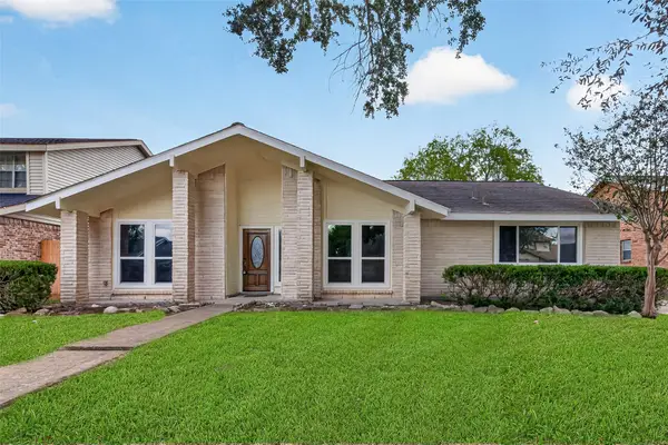 11034 Hidden Bend Drive, Houston, TX 77064