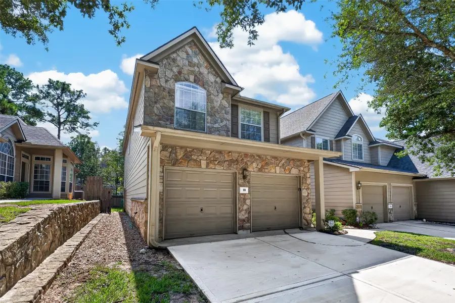 18 Valley Oaks Circle, The Woodlands, TX 77382 - #2