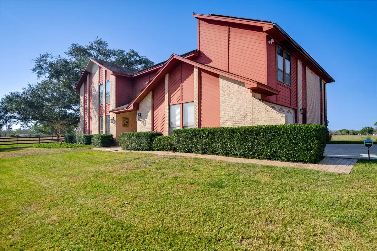 3600 West South, Alvin, TX 77511 - Image #1