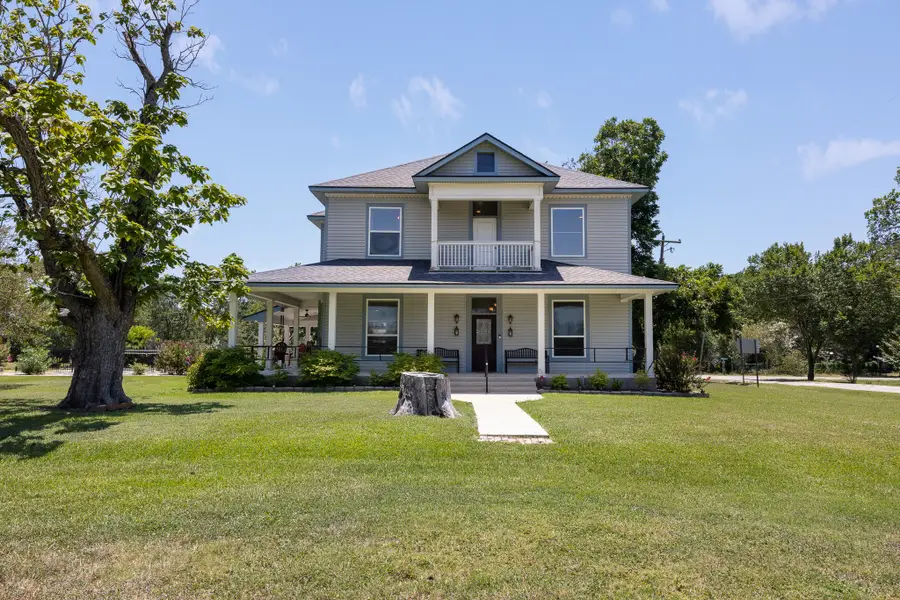 400 S Front Street, Caldwell, TX 77836 - #2