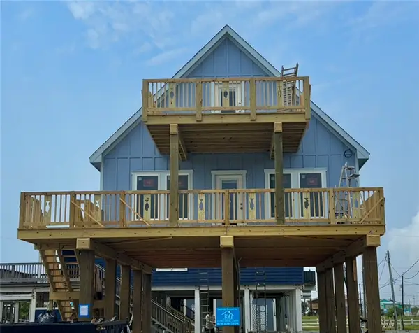 123 Beachcomber Avenue, Surfside Beach, TX 77541