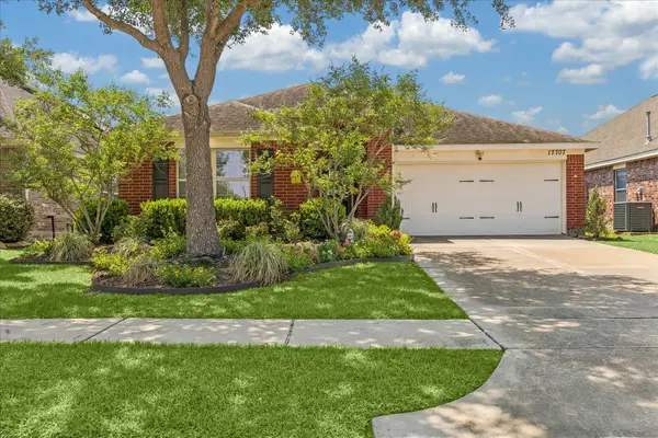 17707 Landing Pines Trail, Houston, TX 77084