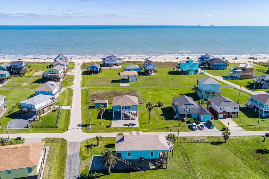 2011 Vista, Crystal Beach, TX 77650 - #2