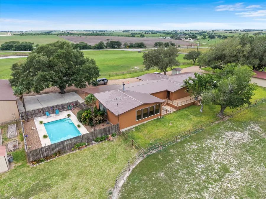 119 Fm 1891, Shiner, TX 77984 - #2