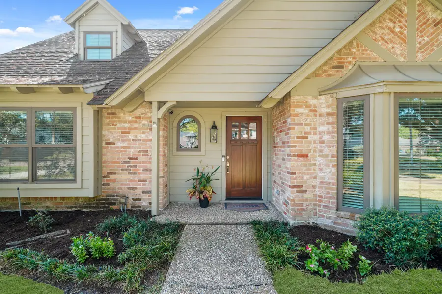 11003 Tupper Lake Drive, Houston, TX 77042 - Image #2