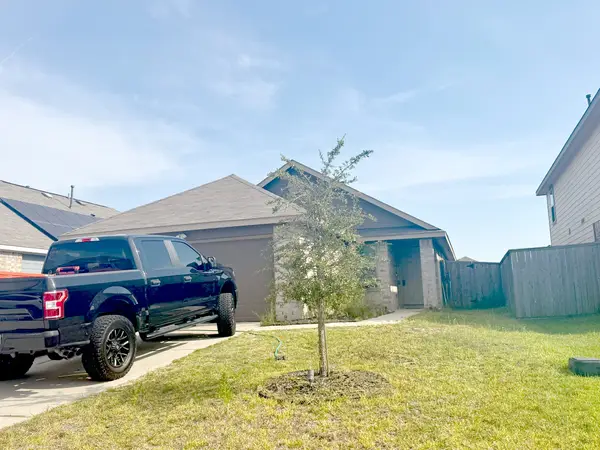 934 Silver Birch Branch, Magnolia, TX 77354