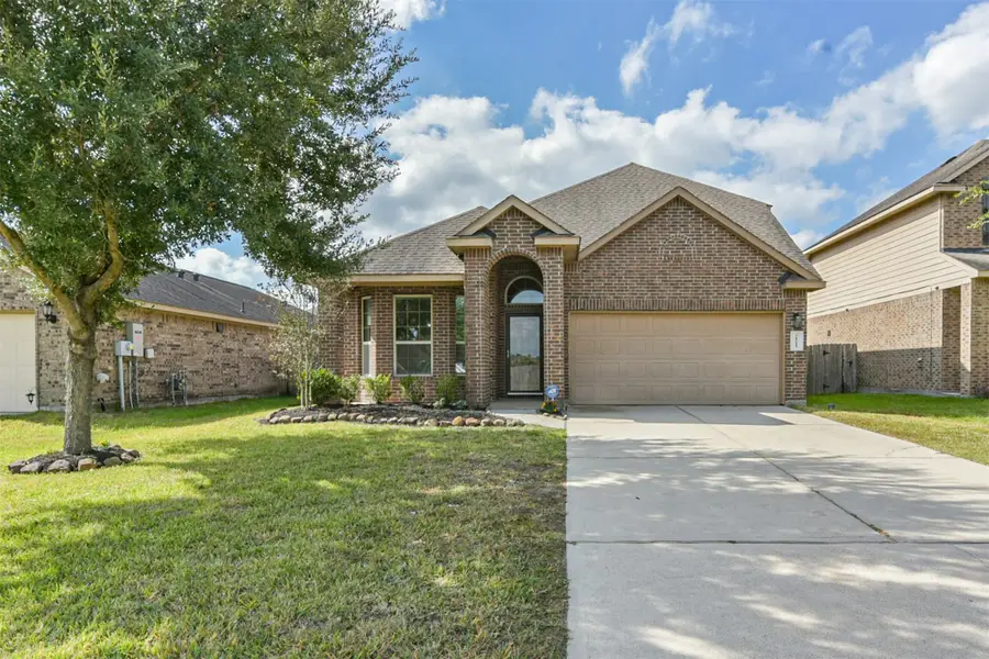 21611 Champagne Drive W, Porter, TX 77365 - Image #2