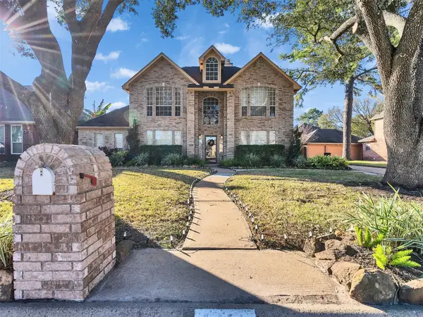 3411 Elmcrest Drive, Houston, TX 77088
