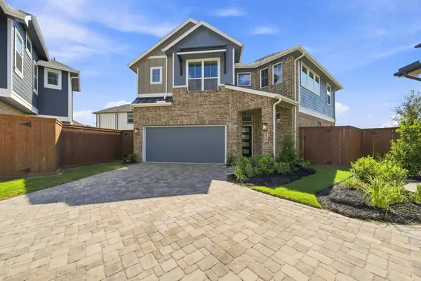 7627 Swooping Swallow Lane, Katy, TX 77493