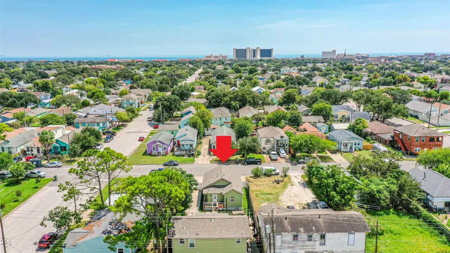 5008 Avenue O 1/2, Galveston, TX 77551 - Image #2