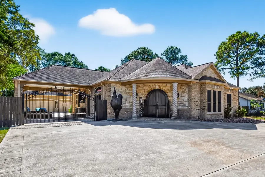 1005 Lewis, Kemah, TX 77565 - Image #3