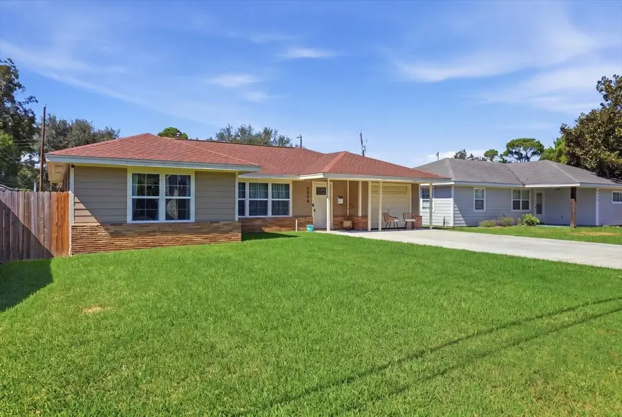 2308 Detroit Avenue, Nederland, TX 77627 - #2