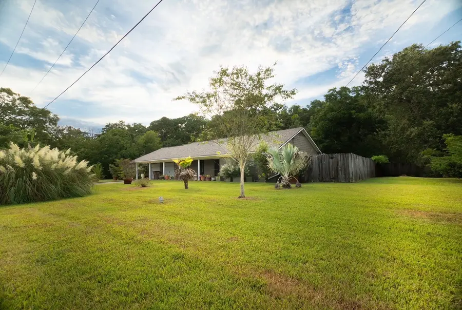 2117 Pecan Street, Dickinson, TX 77539 - #3